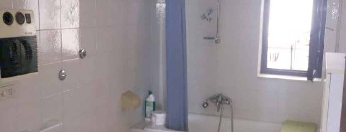 VIALE ALDO MORO 20/B, Taranto 74024, 5 Stanze Stanze,1 BagnoBathrooms,Appartamento,Vendita,1430